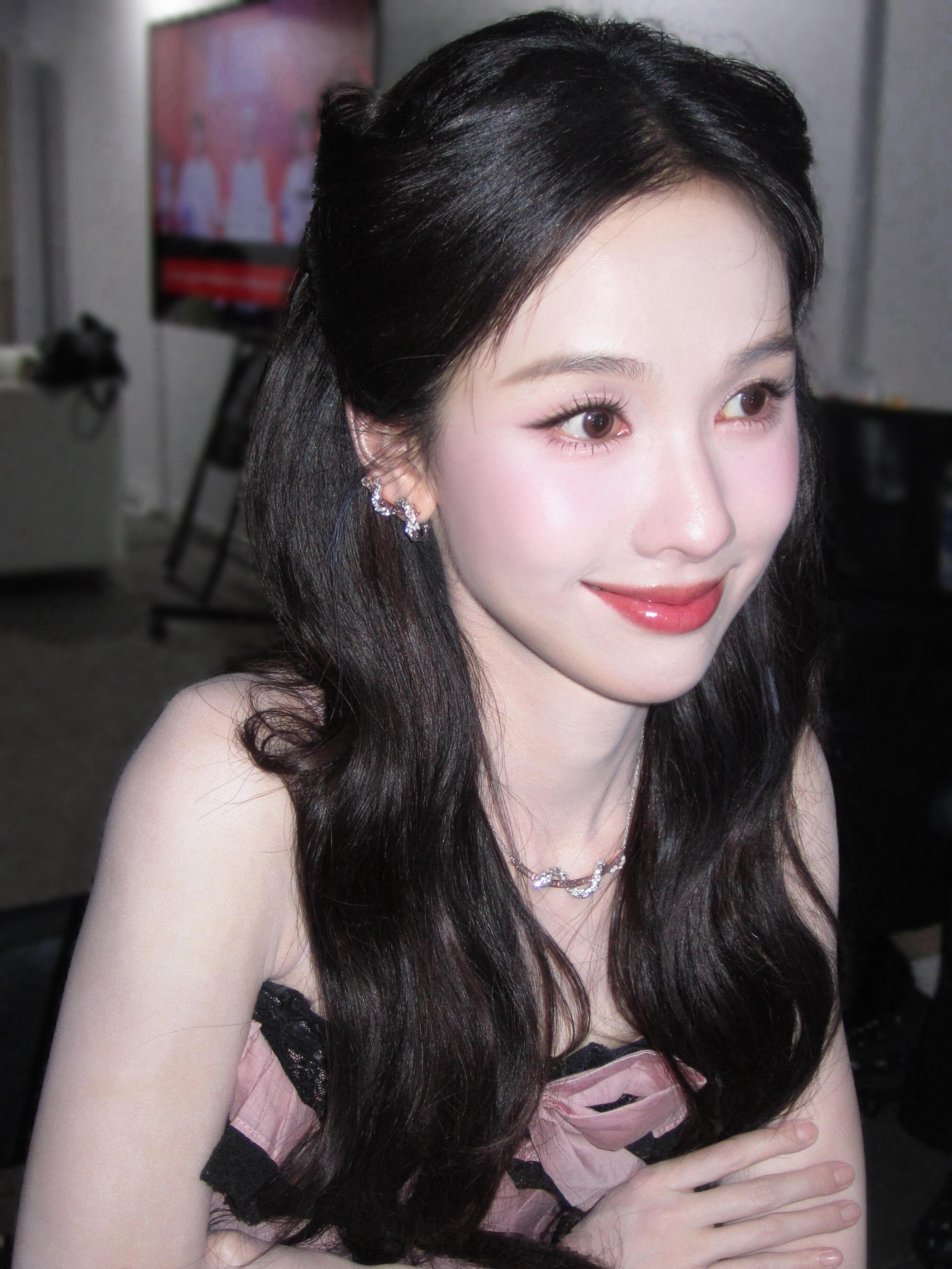 美萌的陈都灵单眼wink陈都灵自动档单眼wink