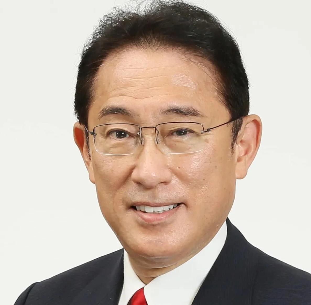 日本24日排了核污水，
结果当日大暴雨，
8月25日一天之内两次地震，可能引发海