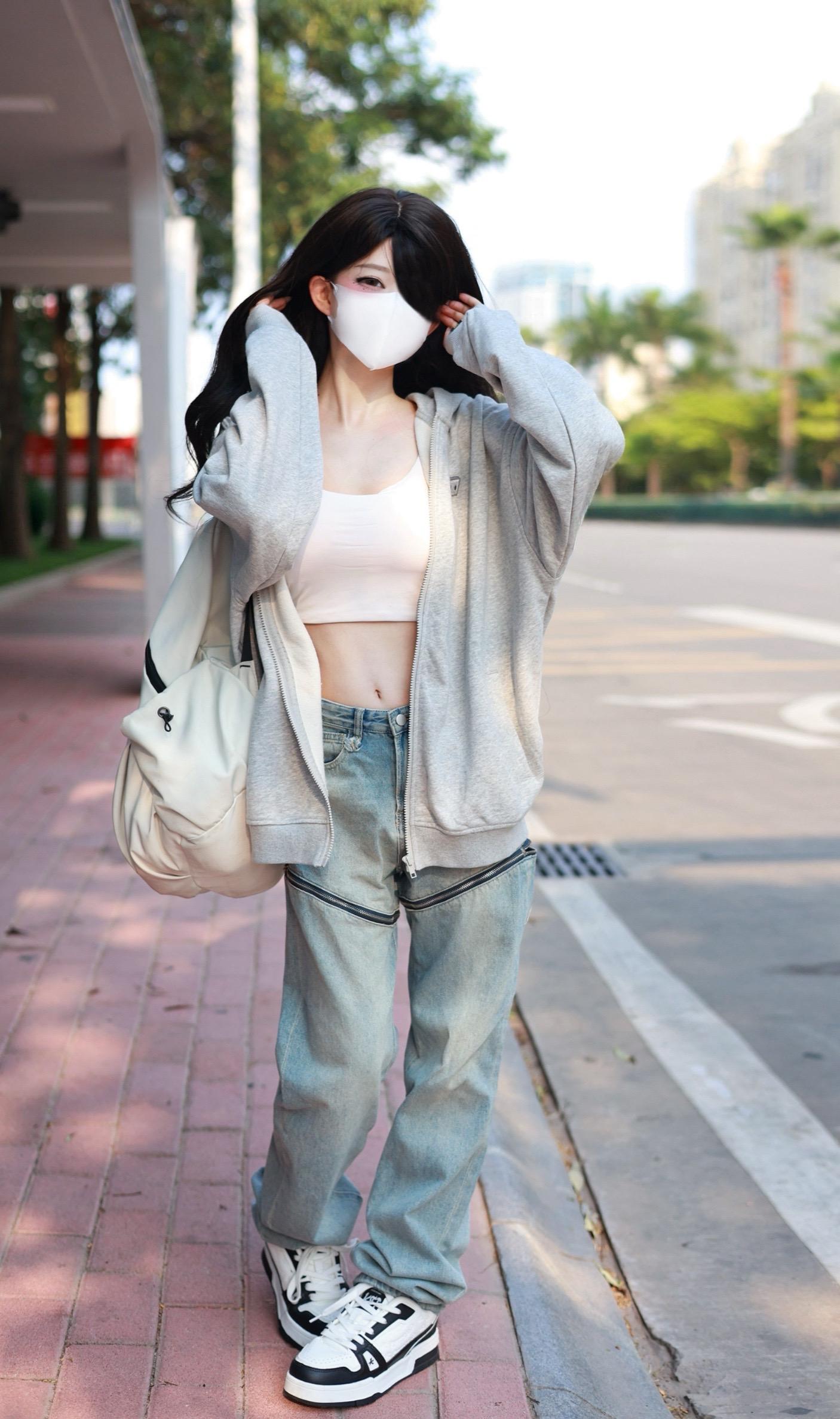 你的微笑就像弯弯的彩虹。