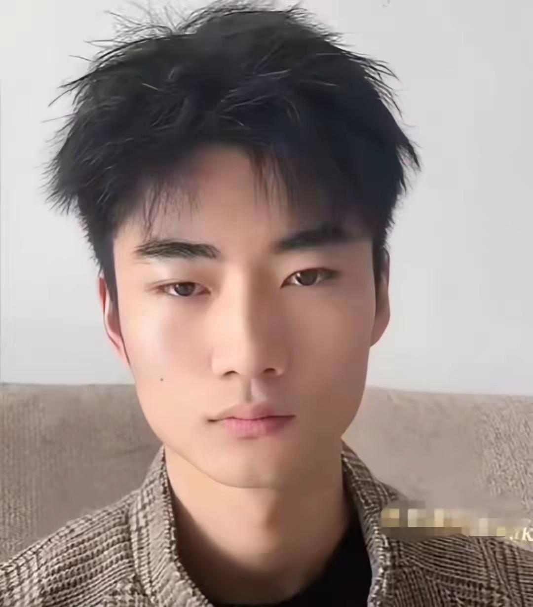 把永博得罪谁了？
就事论事没错！
聊个擦网球，
只是说出自己的判断，
没带节奏，