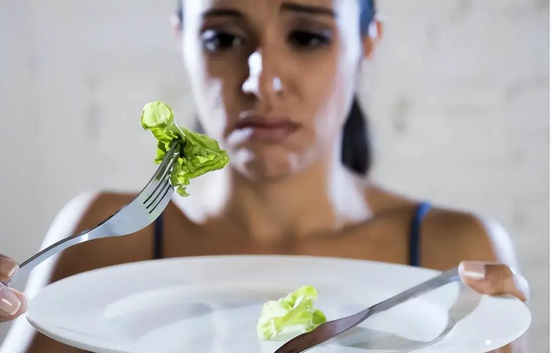 最近甲流又开始闹腾，好多人高烧咳嗽，饭都吃不下，难受得不行。很多人家像以前一样，