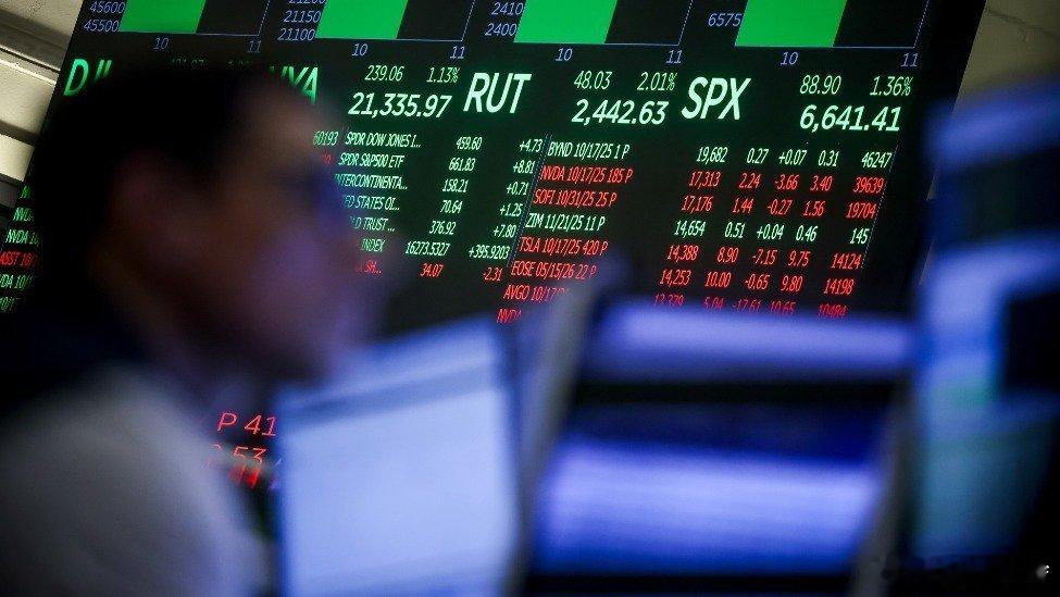 就是一个故障 没啥大不了的......凤凰新闻【惊魂一刻，全球最大交易所“拔网线