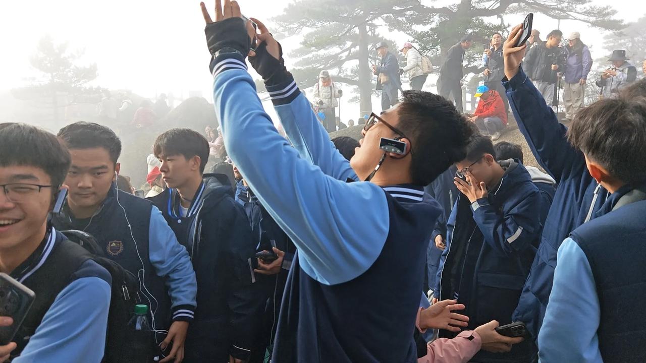 济南天山实验学校研学安徽行 黄山归来不看岳 奇峰怪石迎客来