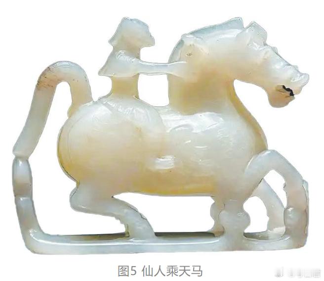 马年看马 玉石马 玉马是古代玉雕艺术与精神信仰的结合。早期如商代妇好墓出土的玉马