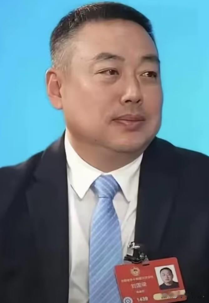 张军打破了世界纪录
成了中国第一个因违纪违法被查的奥运冠军，刘国梁远比张军的咖位