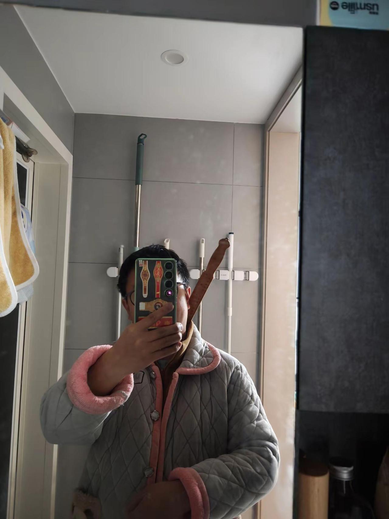 子与我游于形骸之内，而子索我于形骸之外，接纳肉身