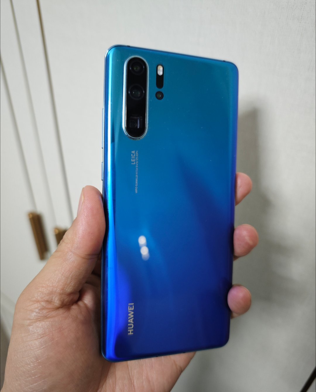 苹果用户换华为我当年iPhone换华为P30 Pro，这手机我还留着呢！ ​​​