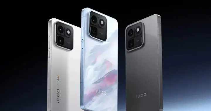 3799 iQOO15T发布丨旗舰双芯+2K珠峰屏，买吗？
