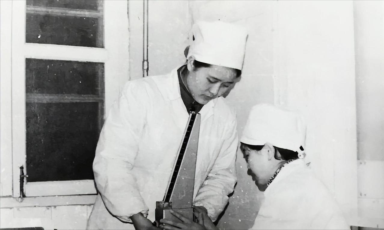 1980年2月，广州军区保卫部出动，赶去军区总医院护士宿舍。护士长周晓琳被控制住