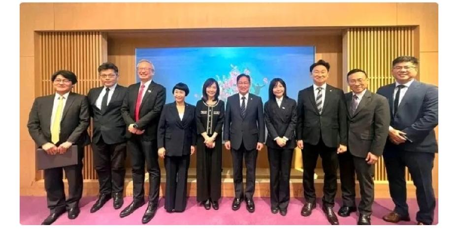 欺人太甚｜韩国议员昨天公然窜台是给中国上眼药！中国社会舆论抨击说，制裁他们！
