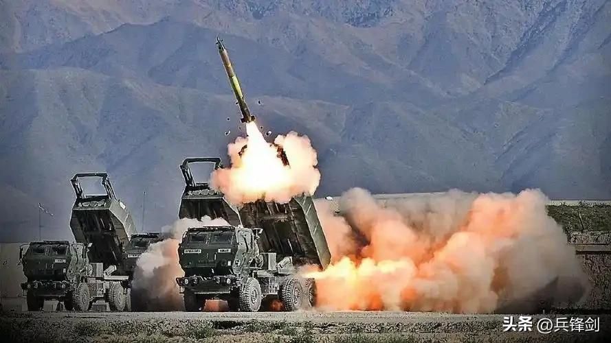 作为中国陆军新一代远程打击利器，以超远射程、极致精度与强大火力，重新定义了现代陆