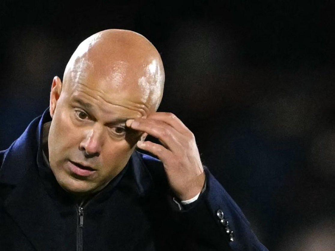 斯洛特估计快下课了，12场比赛输了9场，况且还是利物浦这样的豪门球队。
在输给埃