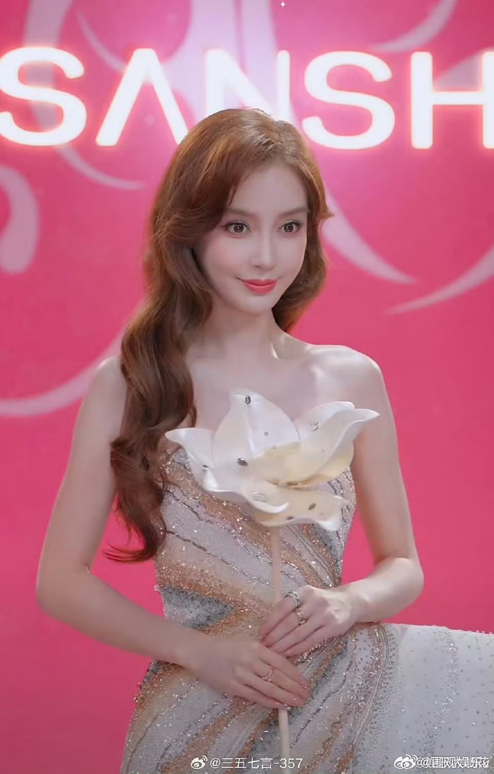 Angelababy第141套高定Angelababy2026春夏高定真时尚女帝