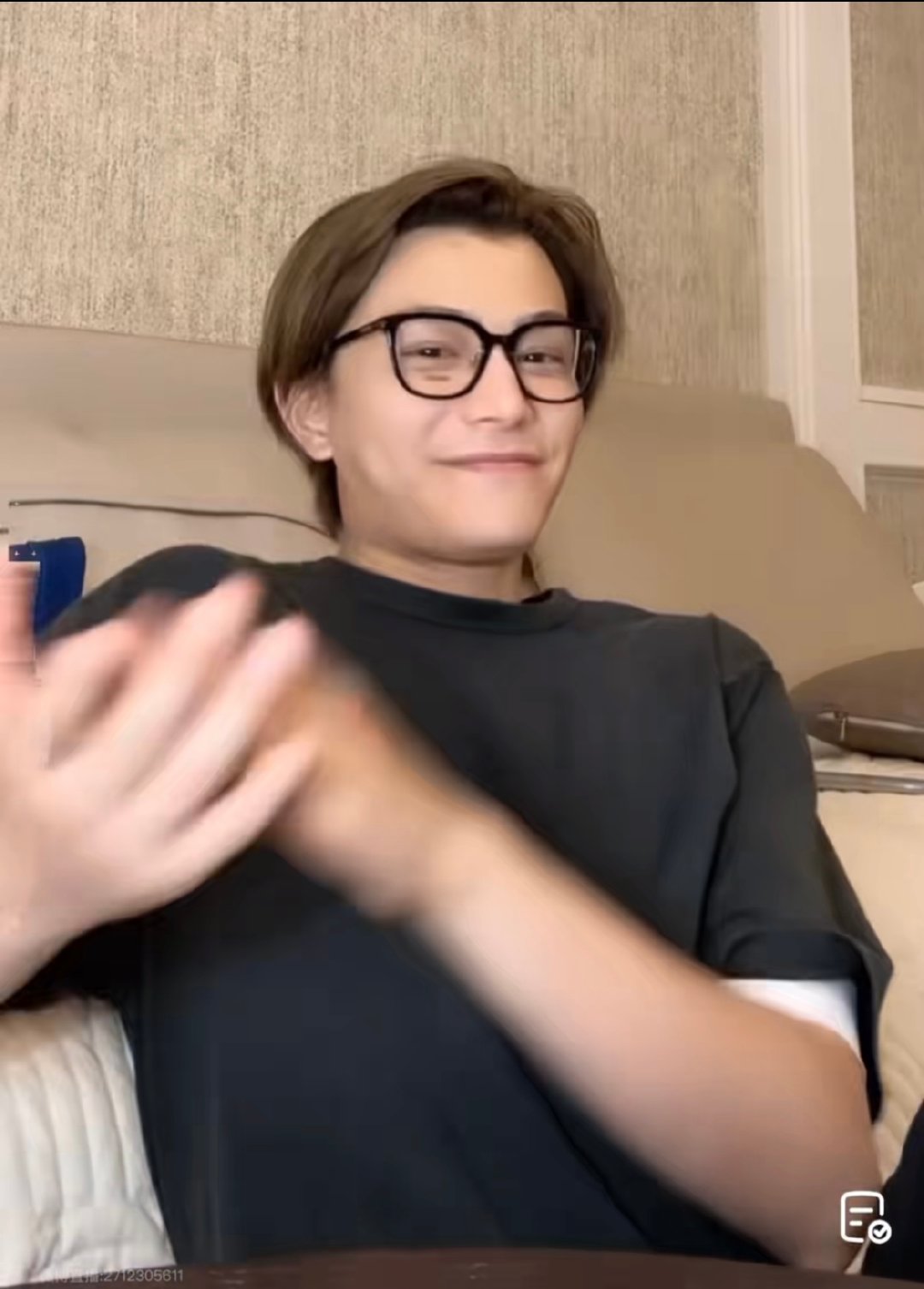 丁禹兮上班朴素关下班什么事丁禹兮清唱大海丁禹兮这反差也太戳人了！上班工作服 21