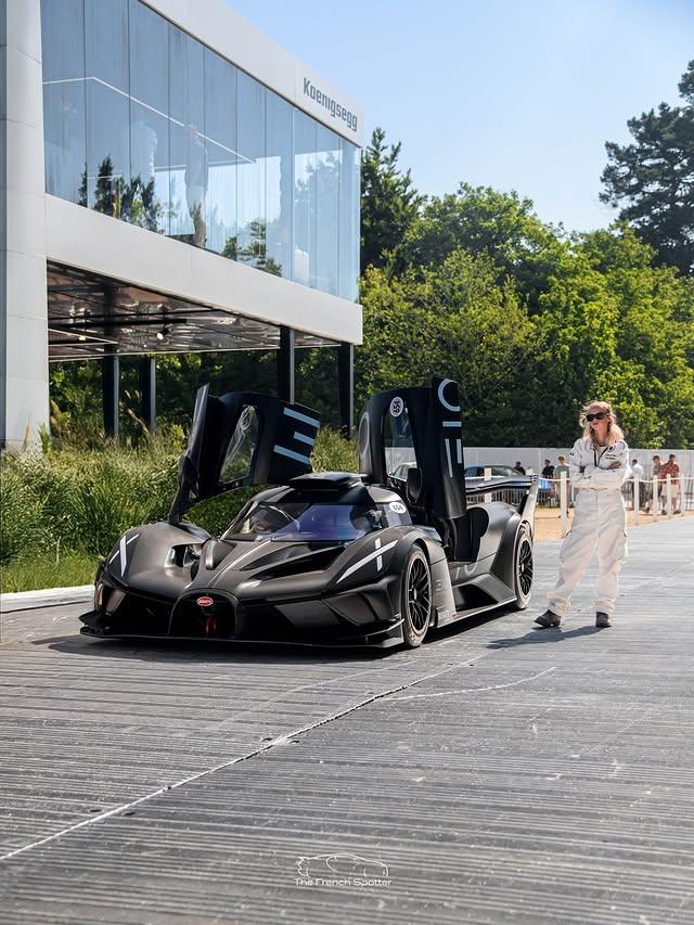 今年古德伍德速度节唯一一台Bugatti Bolide 据说这台车当时...