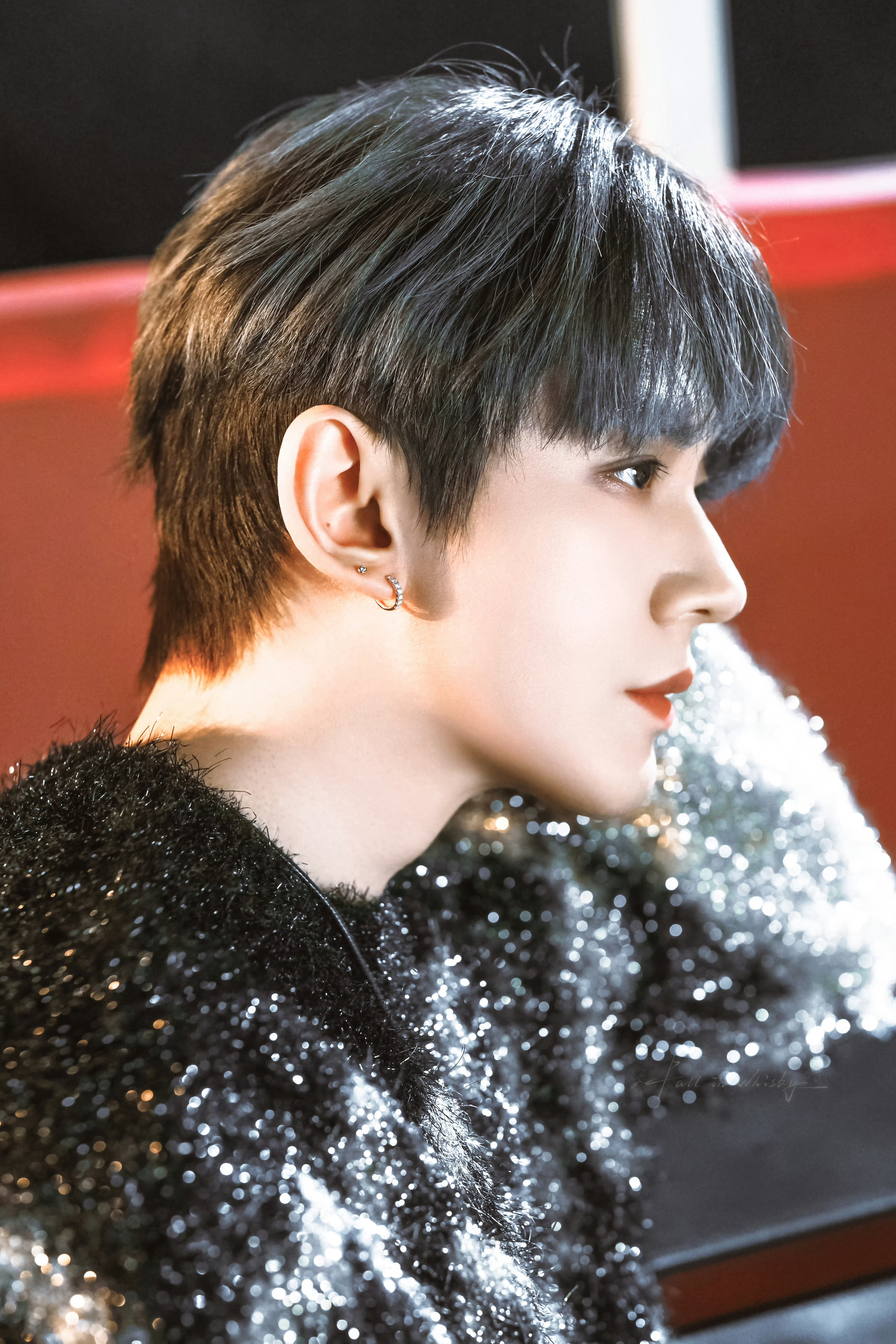 邓为0226生日快乐·邓为所愿皆实现在这条漫长而又短暂的人生旅途中，让爱成为我们