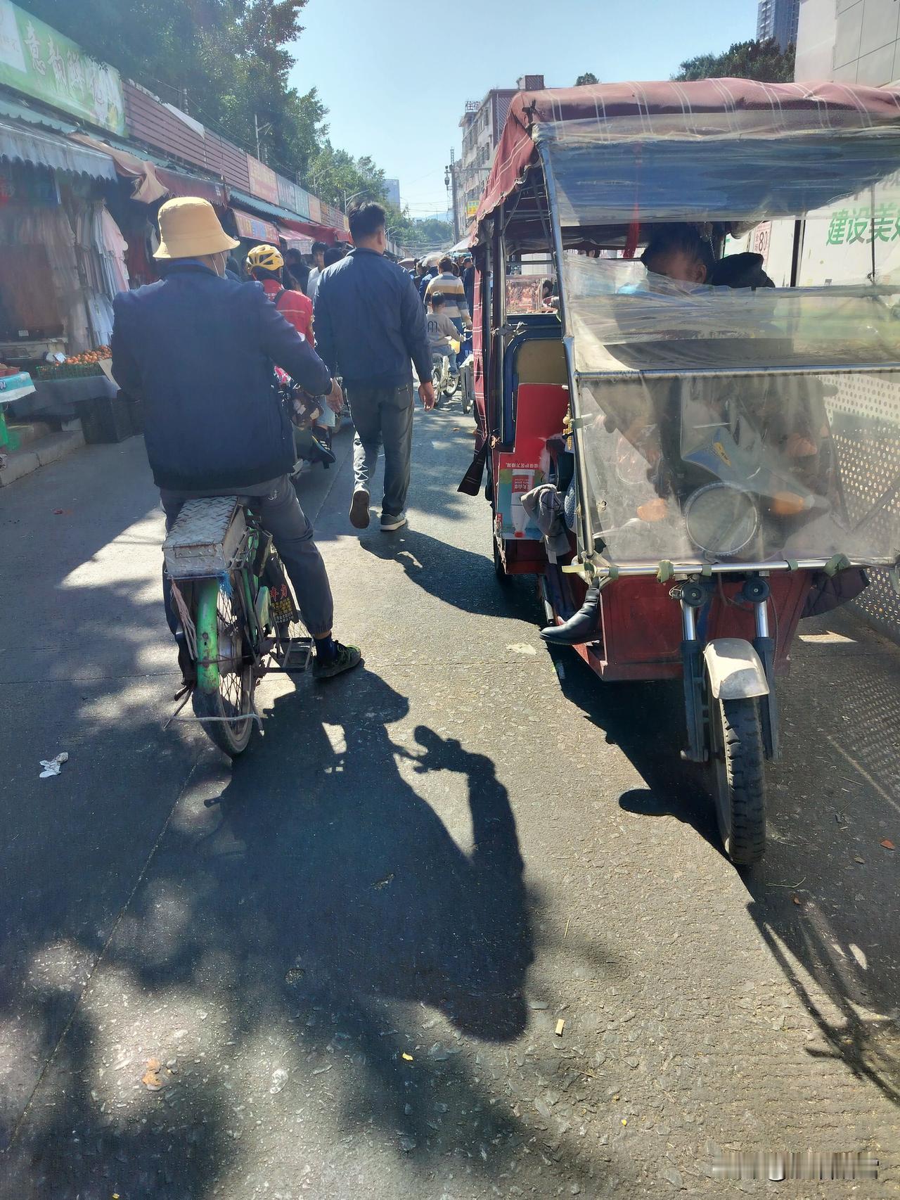 分享我这周有趣的事：去菜市场买菜，享受这人间烟火气