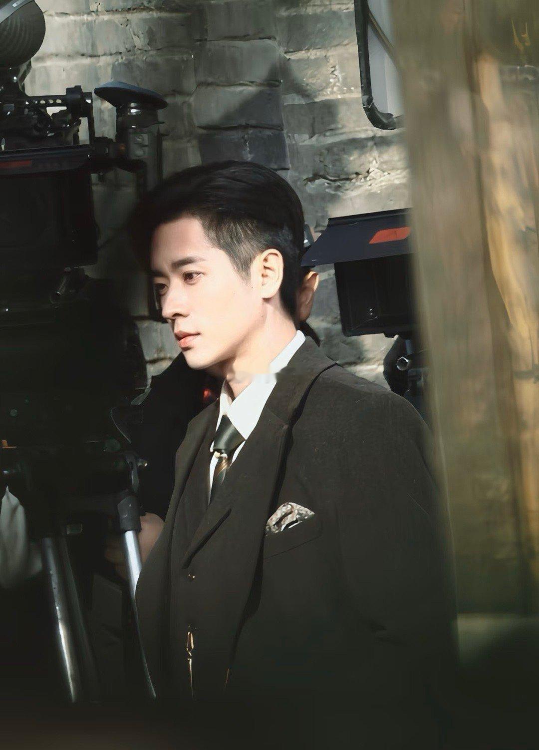 网传玉簟秋全阵容   从网传阵容看，玉簟秋俨然一幅民国家族画卷。张丰毅、徐帆的气