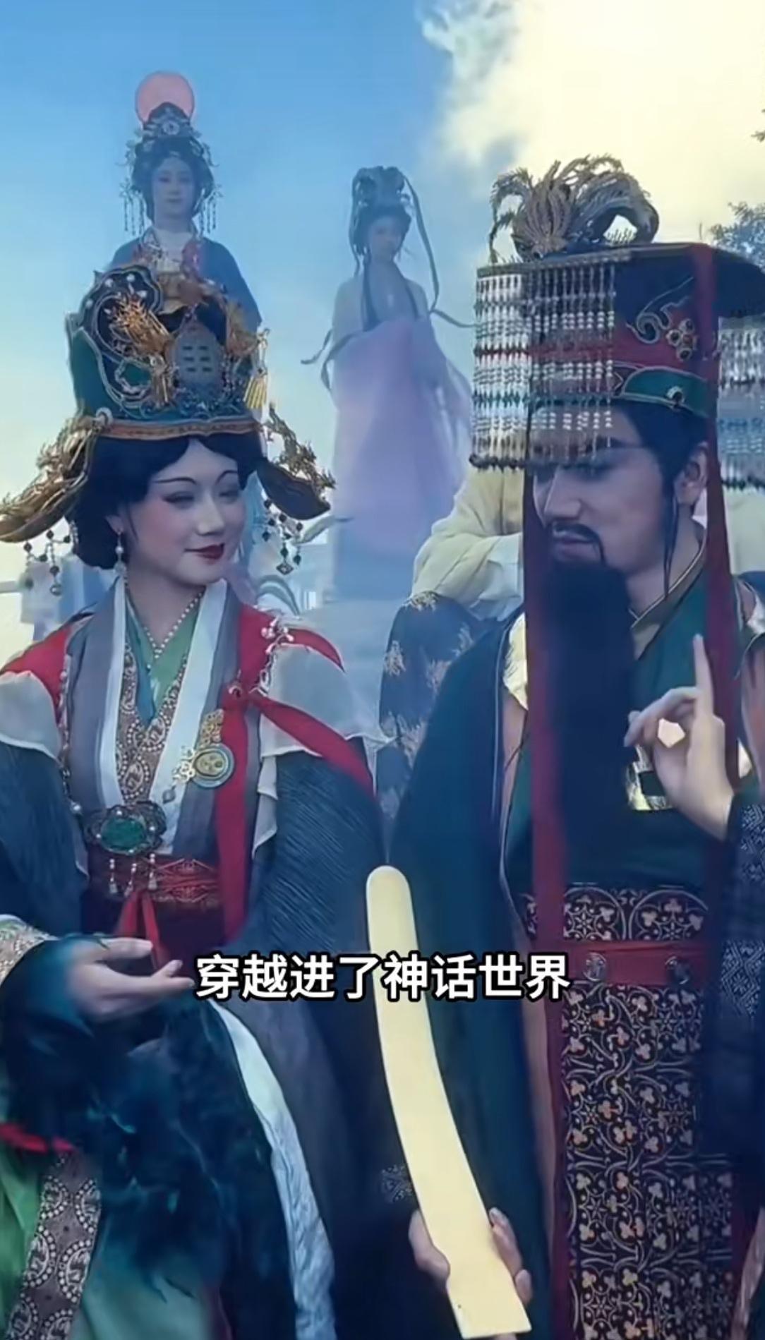真实存在的南天门！
它坐落在河南鹤壁市是云梦山顶上。