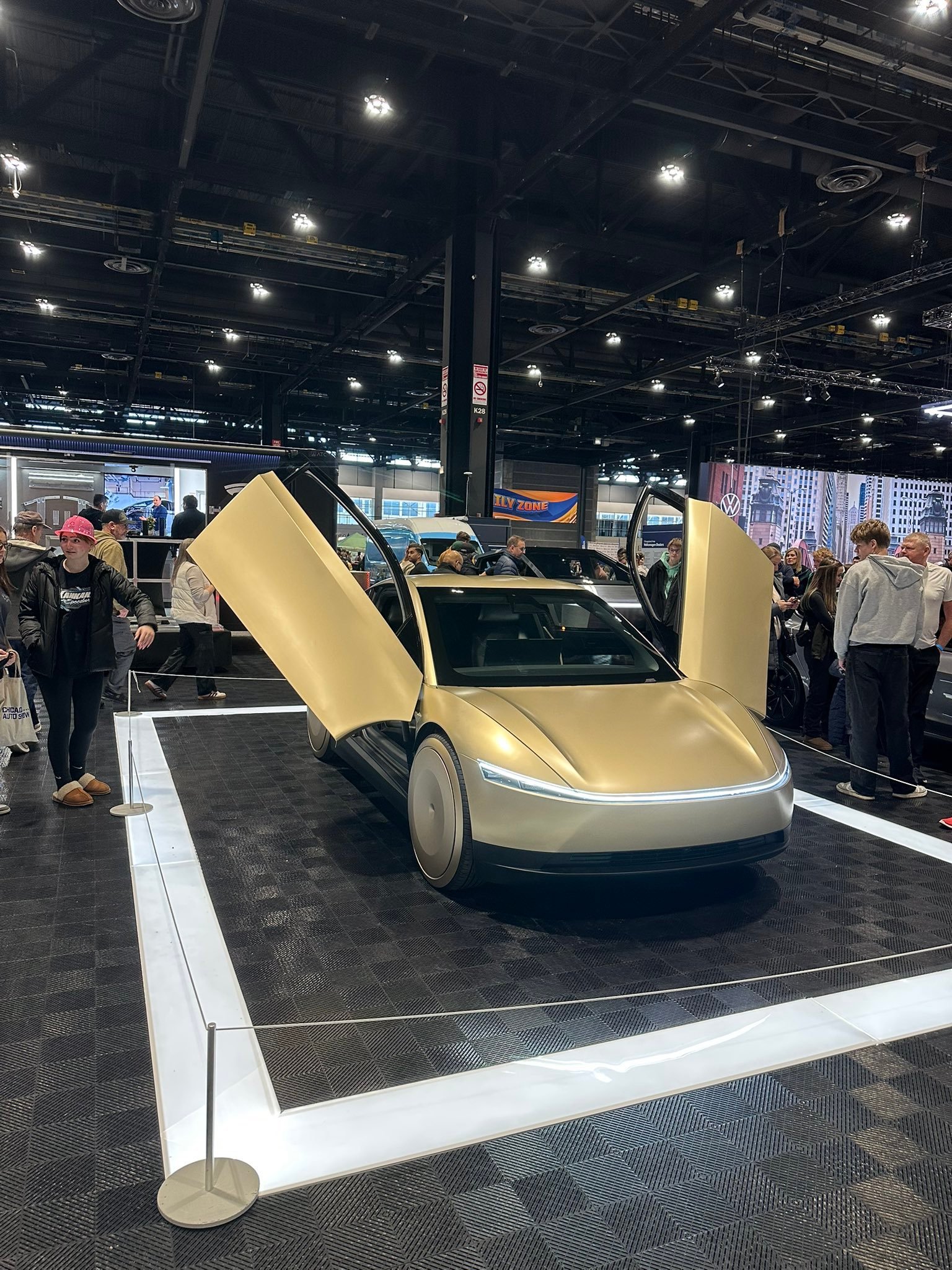 2月15日，马斯克：就我所能想象的未来而言，特斯拉将拥有规模最大的自动驾驶汽车车