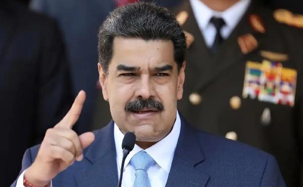 特朗普称已抓获委内瑞拉总统，这种事情真的一时之间不知说啥好，我觉得这个世界可能有