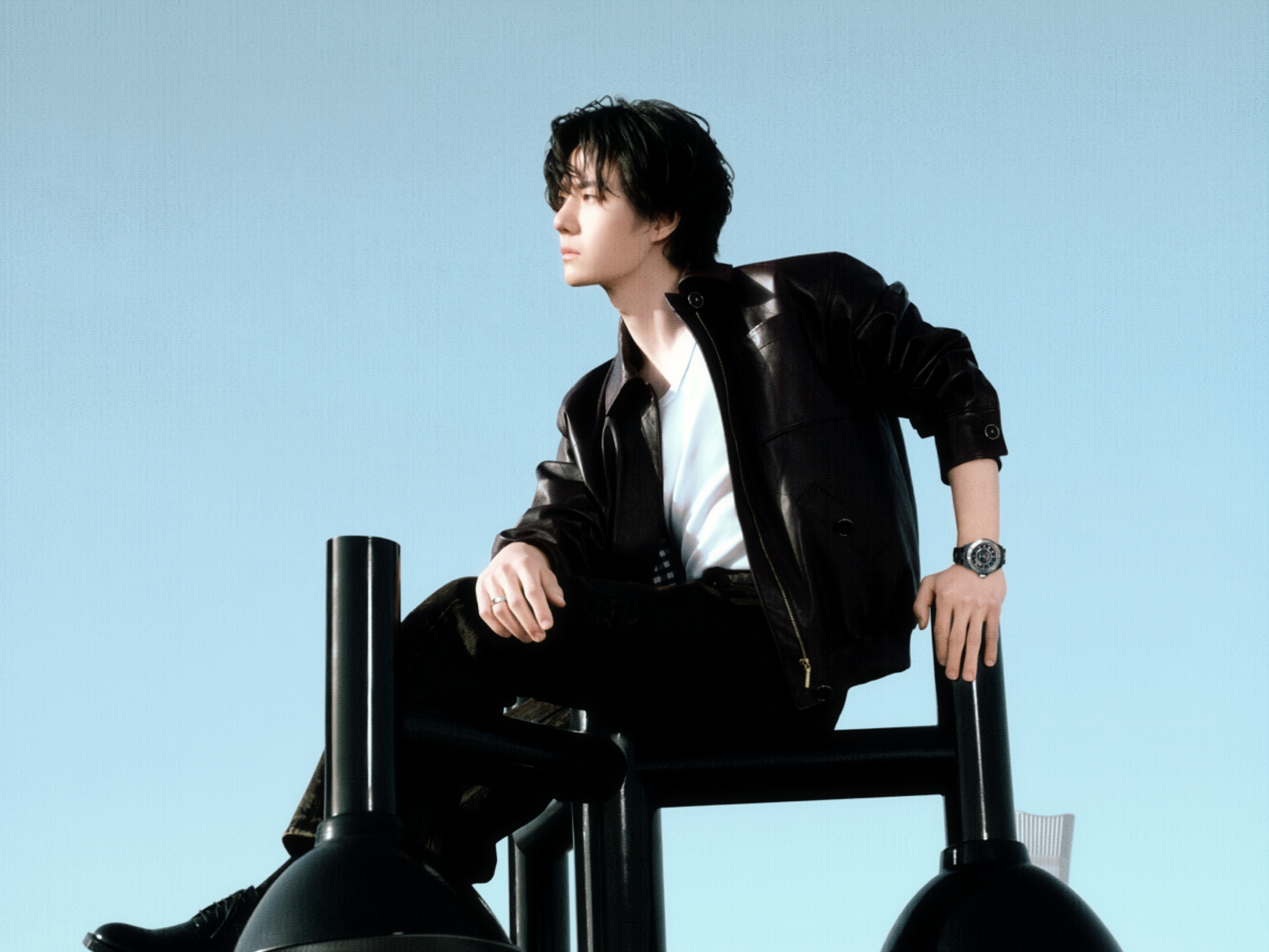 长空之下 长风之中王一博杂志