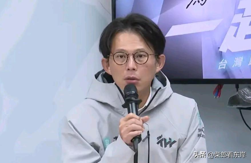黄国昌坦言不少蓝营民代明确反对倒阁，蓝营内部裂痕浮出水面

针对蒋万安倒阁提议，