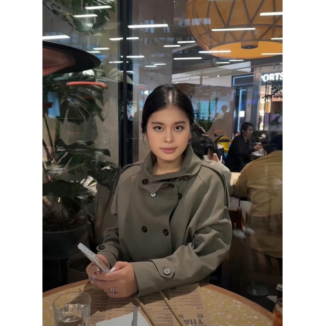 终于知道为什么头发扎着比披着更显脸小了 