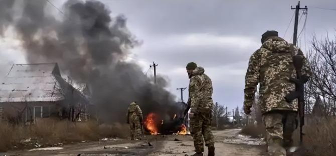 6国雇佣军已全部到齐，墨西哥人也参加战斗，俄罗斯终于弄明白了，怪不得久久攻不下基