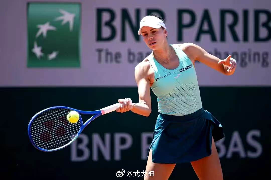 里内特晋级法网女单第二轮2026法网女单第二轮，里内特以2-1力克前赛会冠军、2