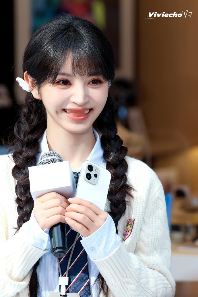 田曦薇出个live教学吧 跟着田曦薇学拍live准没错！一日店长的营业图每一张都