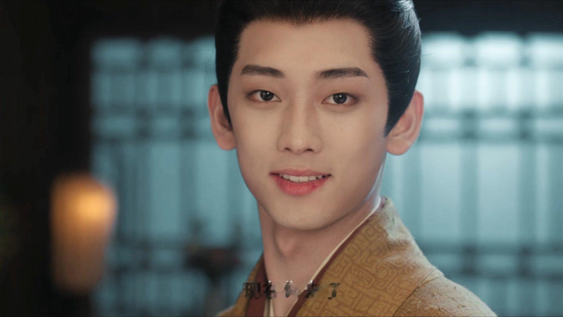 李孝谦冰湖重生纯正姐狗味 谁能拒绝李策这种小狗系男友！阳光开朗会搞气氛，对女主专