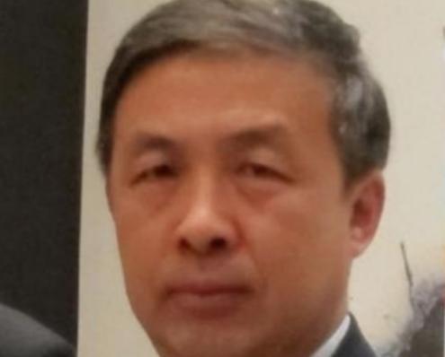 “再晚就没机会了！中国赶紧向美国‘认怂’，主动放弃发展权才是唯一活路！”这话听着