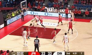 中国男篮VS日本被裁判针对，犯规数已经14-6！
北京时间2月25日，中国男篮与