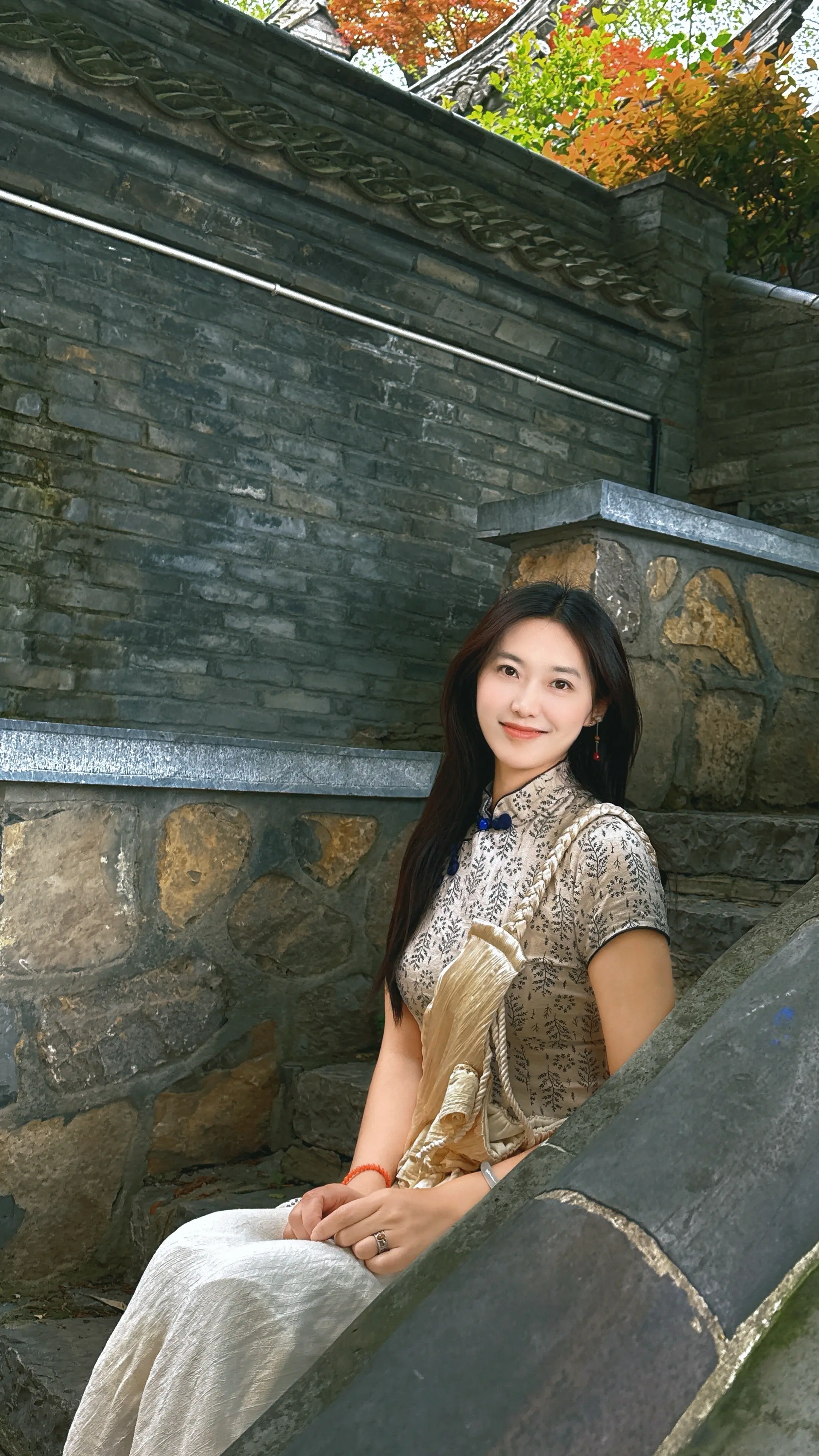 我心匪石，不可转也 我心匪席，不可卷也