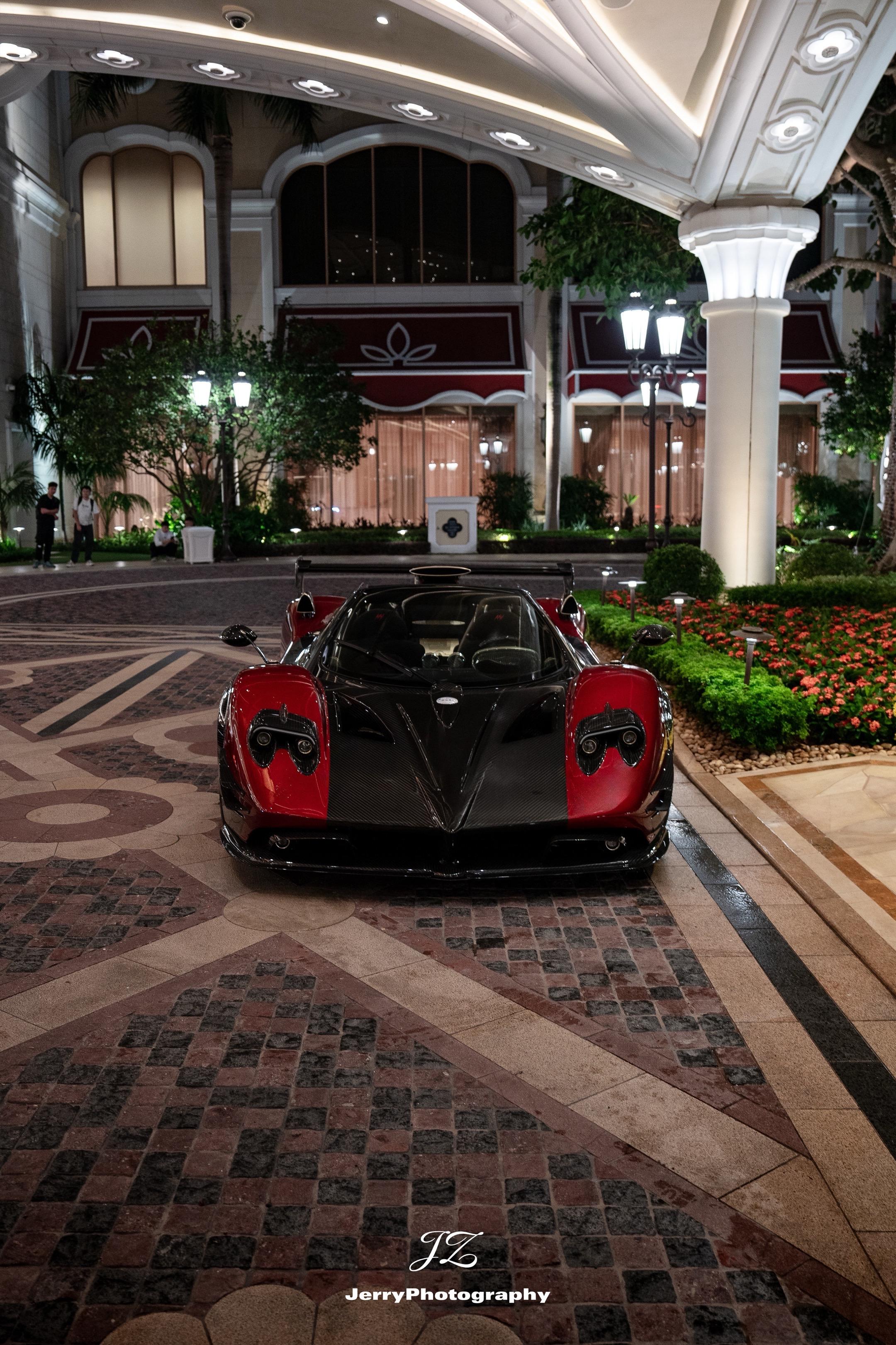 Zonda MY Roadster.新年第一发是红色的车！