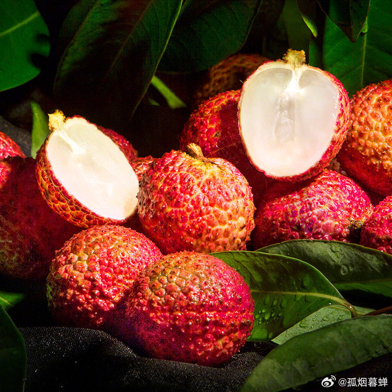 #大妈的精选#  【海南澄迈无核荔枝】，作为并不常见的珍贵品种，“种植难度和成本