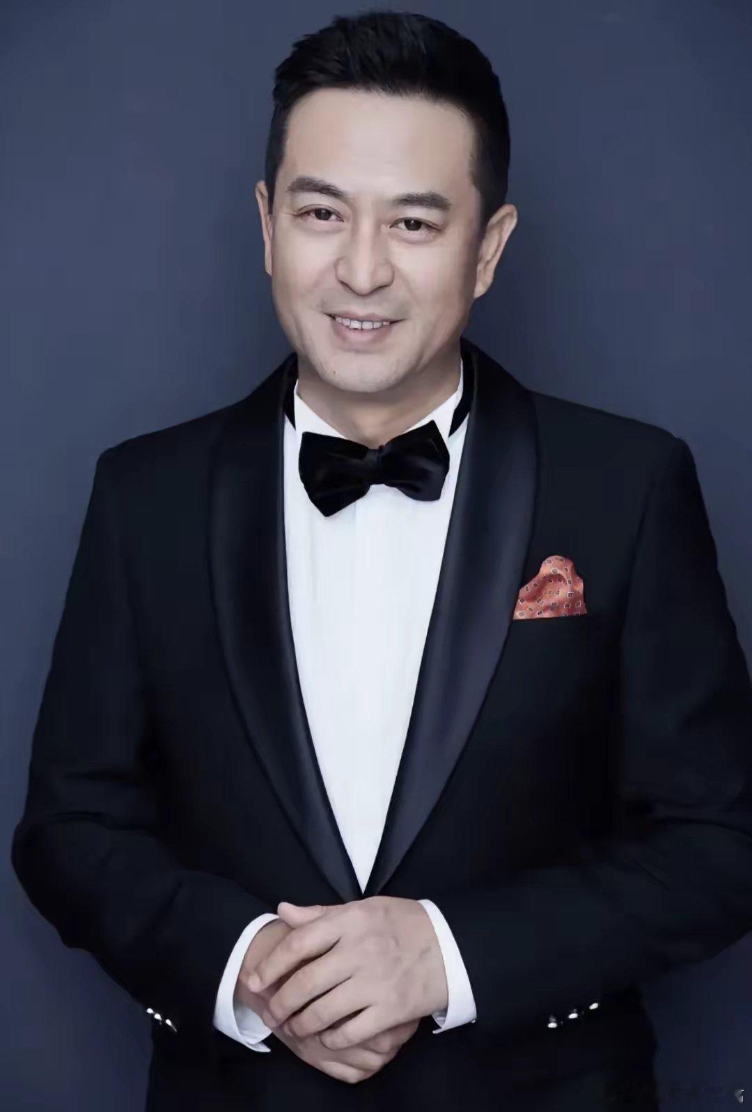 冬日生活打卡季 中国影视圈实力派男演员四巨头！1.张嘉译：54岁2.于和伟：53