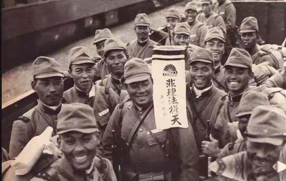 日本防卫大臣小泉进次郎接受日媒连线访问时表示，日本对中国的基本立场不会改变，对话