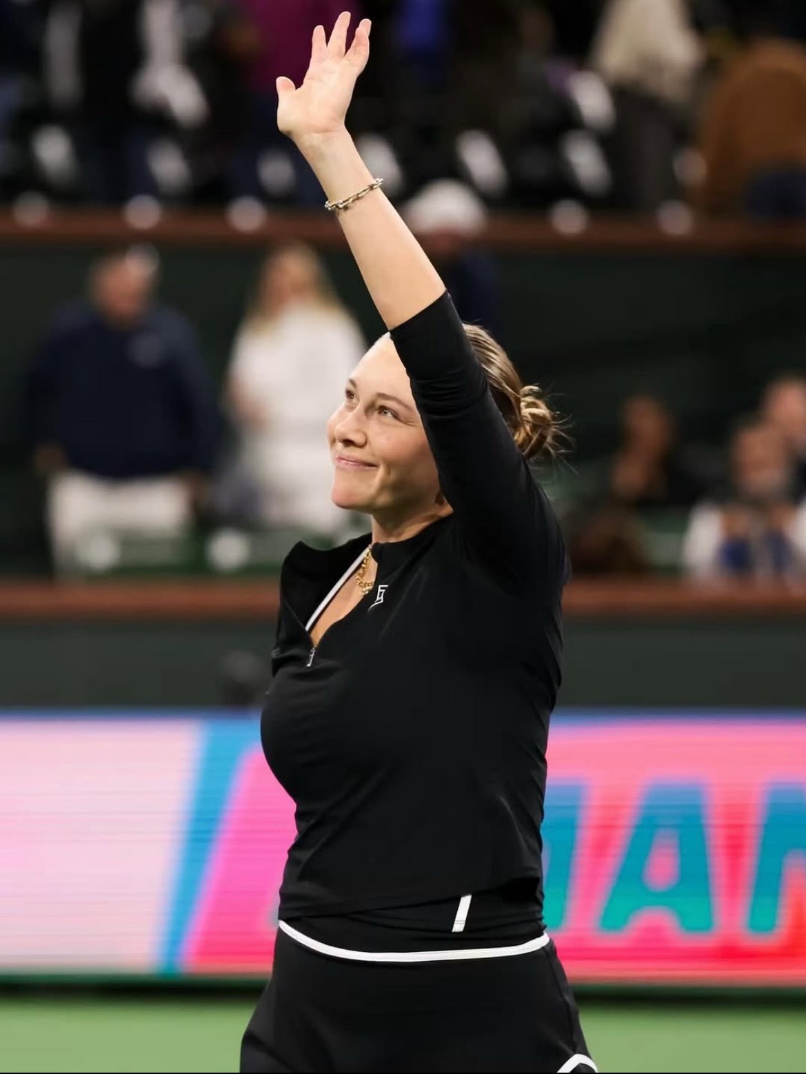 体育大赏阿尔卡拉斯退出马德里赛 🔴世界排名第6的阿曼达·阿尼西莫娃🇺🇸因手