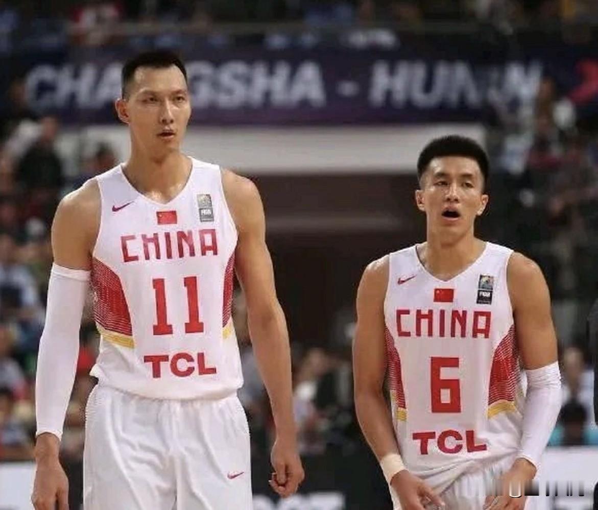 这个组合最大的遗憾是什么？
中国男篮内线有易建联，外线有郭艾伦，锋线有丁神，还有