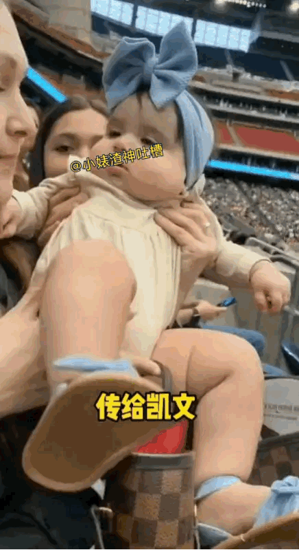 小宝宝：敢情我是个大玩具？