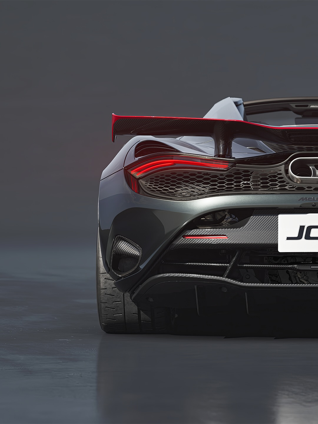 迈凯伦 750S JC96 限量版，采用独特的“虎条纹”设计，融合了火箭粉色和柏