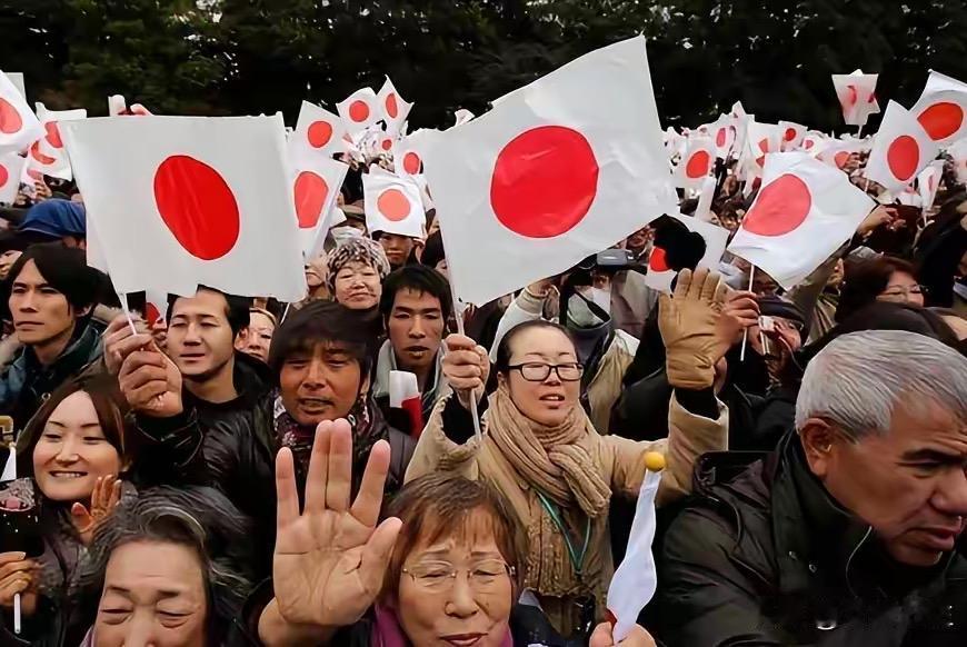 警惕！日本民间对华不满蔓延，真相远比想象更扎心

    中日对峙不断升级，一个