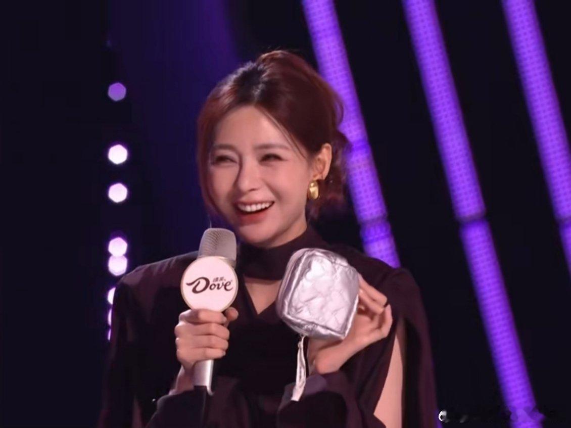 沈梦辰 我又多余了 声鸣远扬直播 沈梦辰：我只是想做个贴心姐姐啊！上一场帮苗梦初