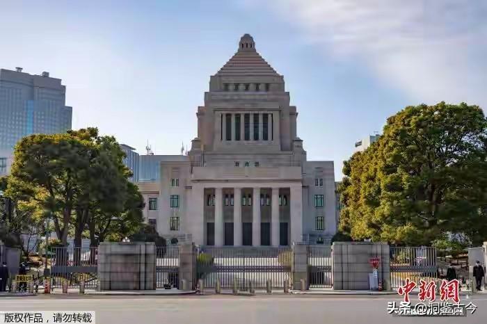 日本那边又有政坛动静了，日媒说政府和执政党拟在2月18日举行首相指名选举。这事儿