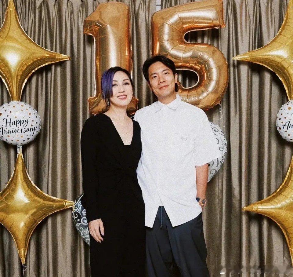 当初谁都不看好他们，偏偏他们最争气，爱依旧 ​​​