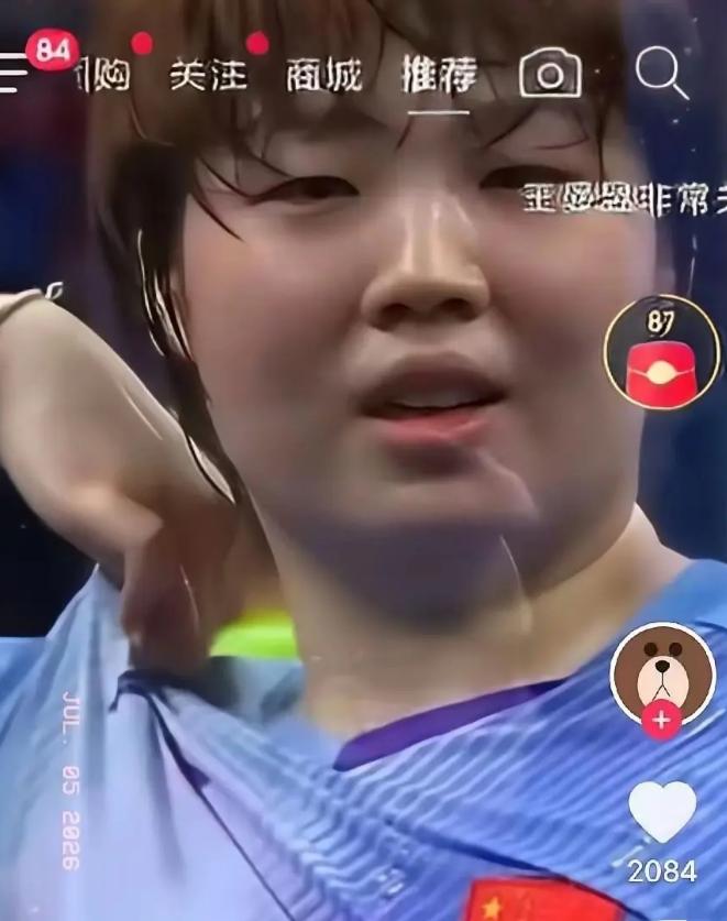 蒯曼 1 比 3 落后，快被日本人淘汰时，她问教练于子洋：拉不死怎么办？于子洋沉