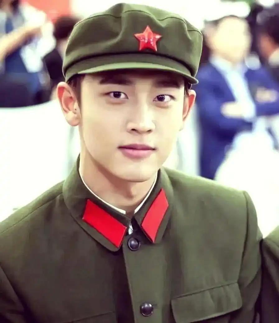 前几日，我邂逅了一位退休的刘姓老兵，他向我讲述了自己的亲身经历。
刘老兵是197