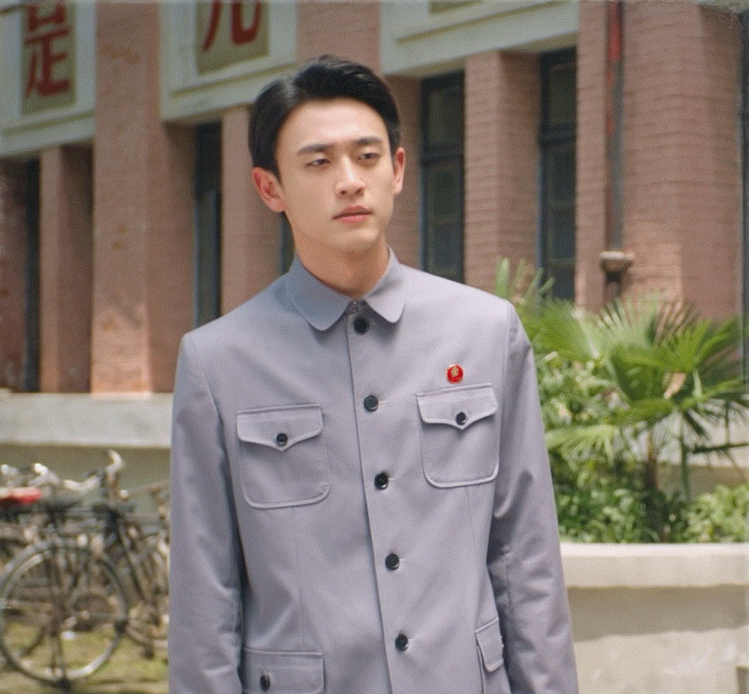 王天辰两部剧两模两样！夏雷和瞿桦，明明是一张脸，却让人有种在看两个演员的错觉！ 